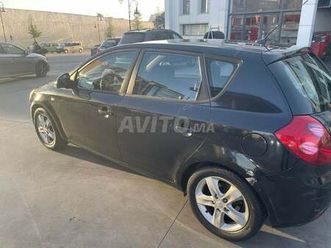 kia ceed diesel manuelle 2009 à tanger