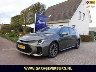suzuki-swace-toyota-corolla-touring-sport-1-8-hybrid-style-keyless-carplay-navigatie