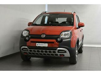 FIAT PANDA 4X4 fiat-panda-0-9-t-twinair-cro-4x4-s-s-e6d-reserver-un-essai-sur-route