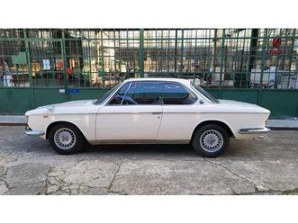 1969 bmw 2000cs blanc manuel, 5 vitesses conduite à gauch...