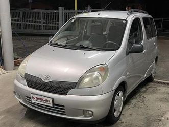 yaris verso 1.3 benzina 86 cv