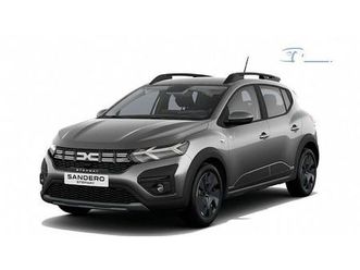 dacia sandero stepway expression lpg 100 + zimske pnevmatike