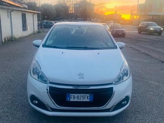 peugeot 208 - 2015