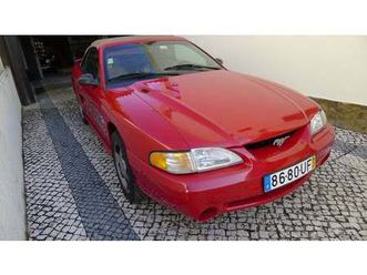 1994-ford-mustang-rouge-manuel-5-vitesses-conduite-a-gau