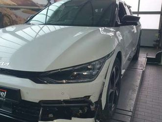 gt line 4wd unfall beschädigt