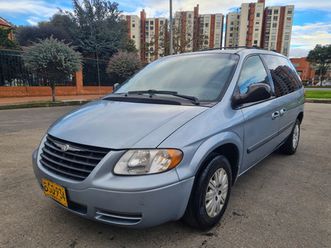 CHRYSLER GRAND CARAVAN chrysler-caravan-atm-8-puestos-full-equipo