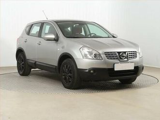 nissan qashqai 1.6, po stk, tažné, udržované