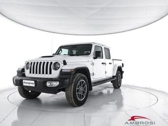 gladiator-gladiator-3-0-diesel-v6-overland