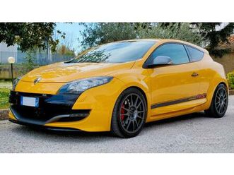 renault-megane-iii-rs-cup-250