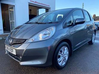 2011-honda-jazz-1-4-i-vtec-es-5dr-cvt-hatchback-petrol-automatic