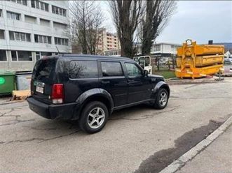 dodge nitro 2.8 naft automat 4x4 viti 2010 super gjendje