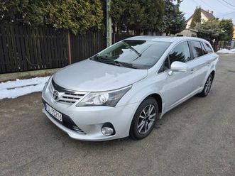 toyota avensis kombi orzesze centrum • olx.pl