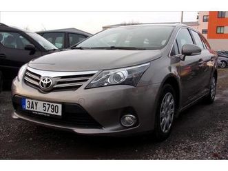 toyota avensis 2,0 d-4d active původ čr kombi - kombi nafta