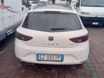 seat leon 1.6 tdi 90cv 5 porte