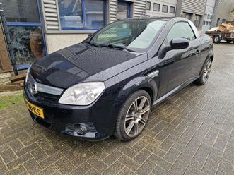 opel tigra twintop 1.3 cdti ***** ketting kapot *****