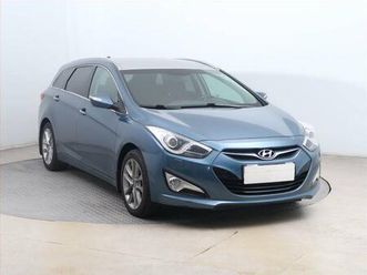 hyundai i40 1.7 crdi, čr,1.maj, serv.kniha