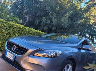 volvo v40 cc (2012-2020) - 2016