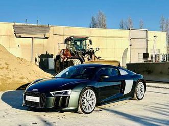 audi r8 v10 quattro s tronic 7