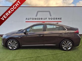 hyundai-ioniq-1-6-gdi-blue-hybride-141-pk-dct-first-edition