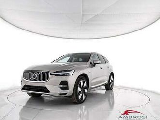 VOLVO XC60 T6 t6-awd-plug-in-hybrid-elettrica-benzina-plus-bright