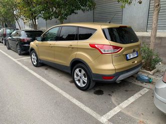 ford escape 2014 1.6 benzine