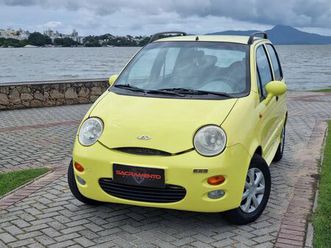 caoa-chery-qq3-1-1-2011-2012-amarelo