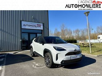 toyota-yaris-cross-1-5-hybride-116h-2wd-gr-sport-toit-panoramique-garantie-constructeur