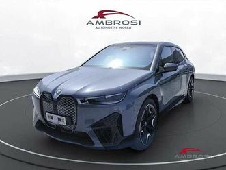 bmw ix xdrive40 pacchetto sportivo nuova a viterbo