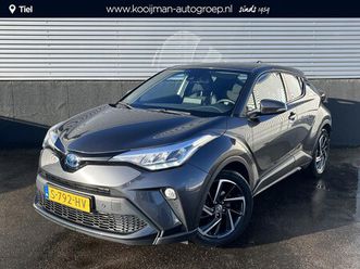 toyota c-hr - 2.0 hybrid dynamic cvt-automaat incl: apple carplay / android auto, climate control, adapt