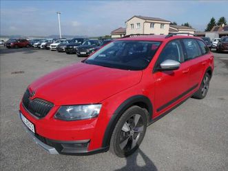škoda octavia 2,0 135kw 4x4 dsg scout,2xkola