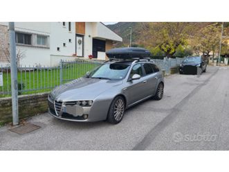 alfa romeo 159 station wagon