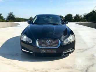 jaguar-xf-2-7d-v6-premium-luxury-x-c-o-m-m-e-r-c