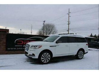 2022-lincoln-navigator-reserve