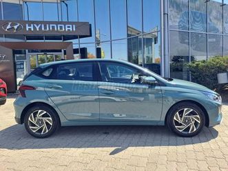 hyundai i20 1.2 mpi smart 4henger szívómotor.5 év garancia 5.28l/100km navi kamera
