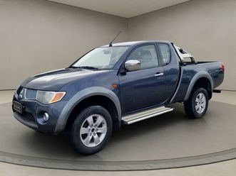 2.5 di-d/136cv club cab inv. plus