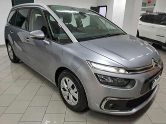 bluehdi 130 s&s business 7 posti