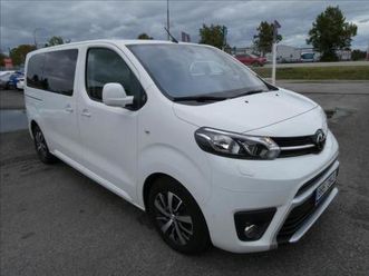 toyota proace verso 2,0 d 130kw automat,po servise