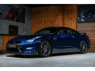 nissan gt-r black edition