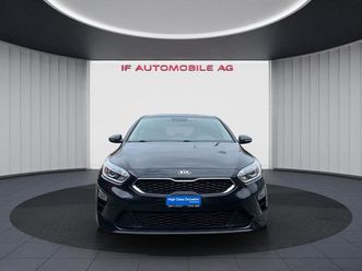 KIA CEED ceed-1-6-crdi-style