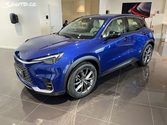 lexus lbx elegant tech