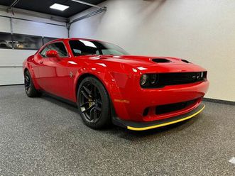 dodge-challenger-srt-hellcat-jailbreak-last-call