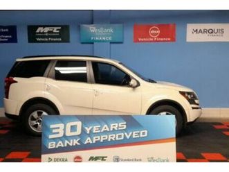 2015 mahindra xuv 500 2.2d mhawk 7-seat w6