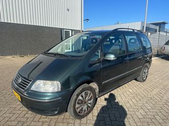 volkswagen sharan - 1.8 turbo comfortline 2006 clima stoelverw