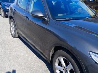 alfa-romeo-stelvio-2019