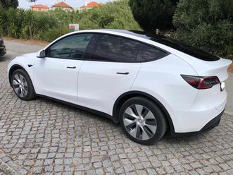 tesla-model-y-standard-range-cx-a-299-cv