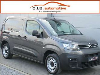 1.5 bluehdi / aut. / 2x schuifdeur / navi / camera