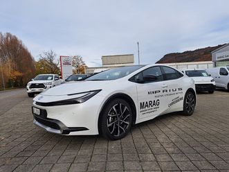 prius 2.0 vvt-i plug-in hybrid style