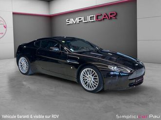 aston martin vantage coupe v8 séquentielle