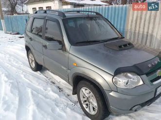 chevrolet niva 2010