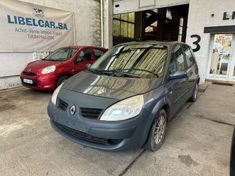 1-6i-16v-essence-pano-nav-airco